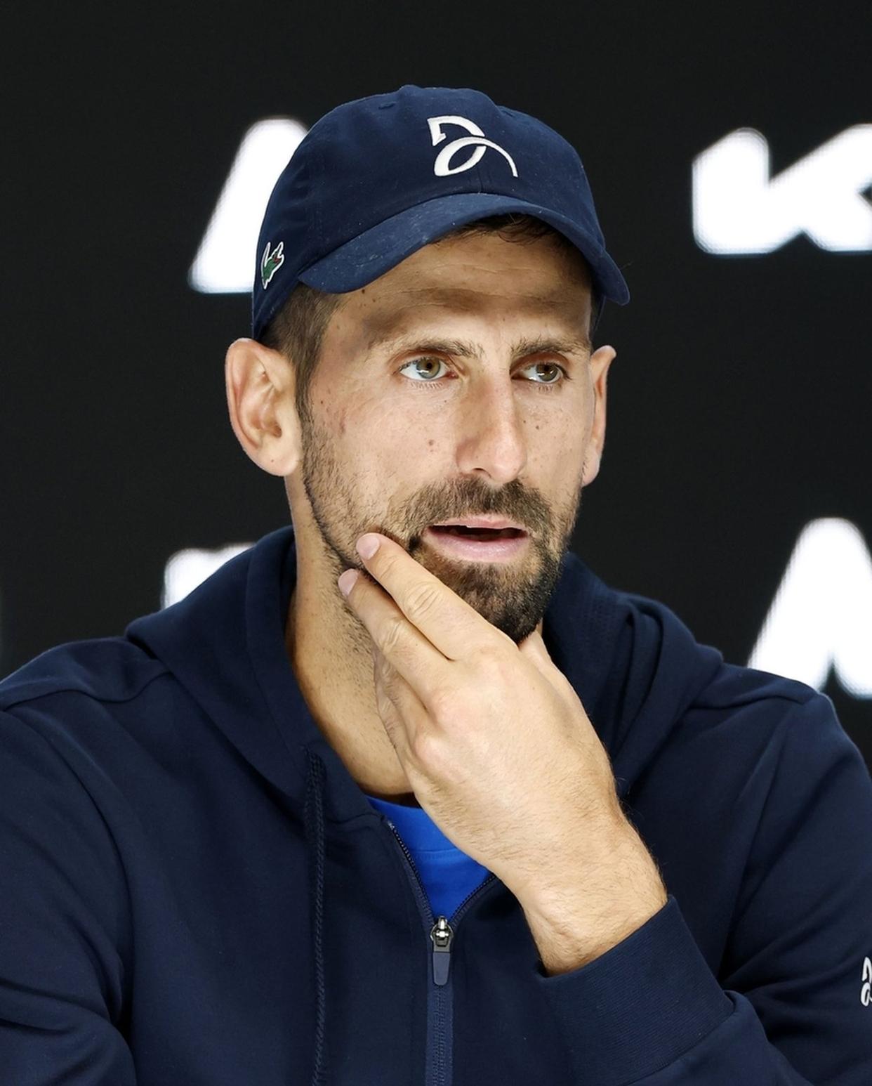 爱游戏官网-德约科维奇在比赛中受伤退赛，巴黎主帅表示担忧的简单介绍