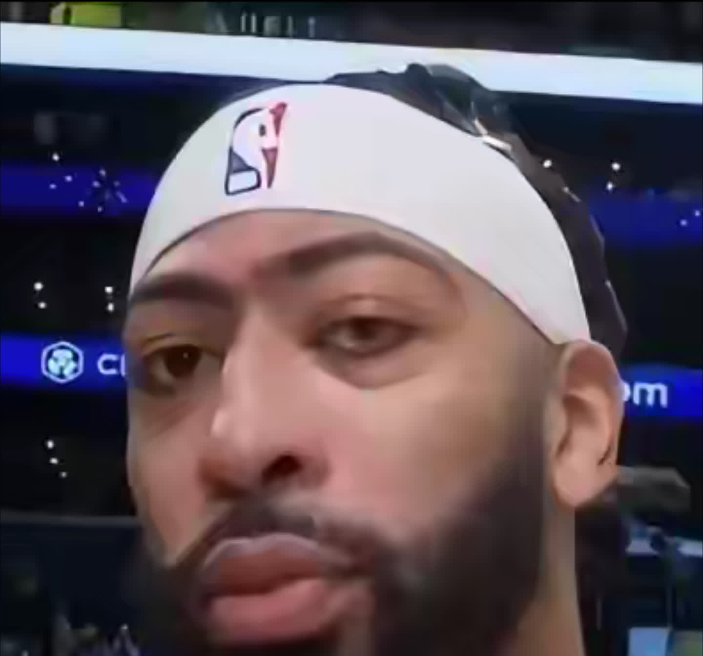 爱游戏官网-浓眉赛后接受采访：利物浦是我最难对付的对手的简单介绍