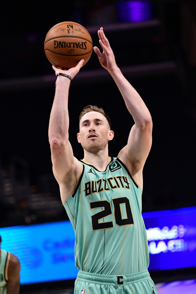 转折点！浙江队强势反弹，欧超杯转会期攻防权衡，更衣室稳定，资深球员宣示担当的简单介绍